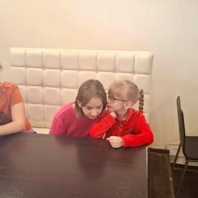 Программа «Мы разные, но мы вместе» для детей, проживающих в пункте временного размещения, 18 марта