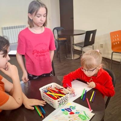 Программа «Мы разные, но мы вместе» для детей, проживающих в пункте временного размещения, 18 марта
