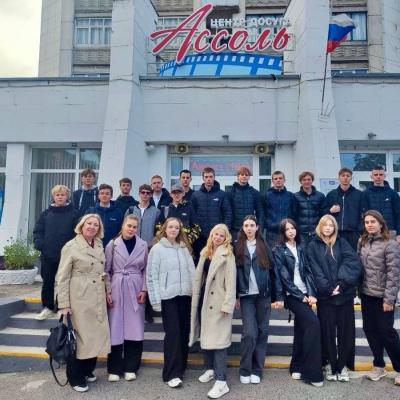 Курские старшеклассники на показе фильма «Август» 30 сентября