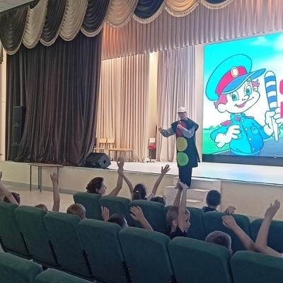 Программа ПДД соблюдаем — безопасно шагаем в гимназии № 63 20 июня