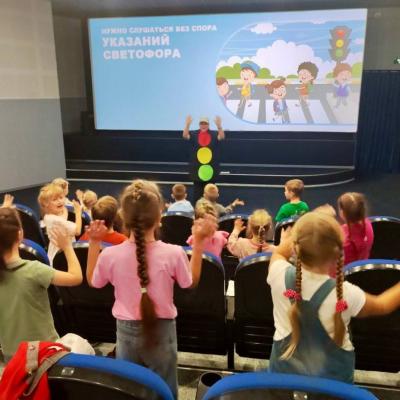 Программа Нужно слушаться без спора указаний светофора 2 августа